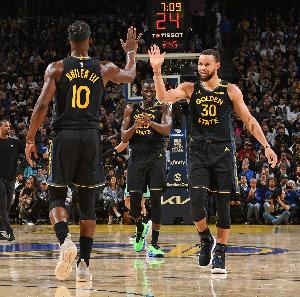 pg电子游戏官网官方网站-恐怖如斯！勇士三节砍111分&amp;两个单节40+