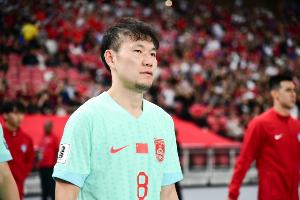 pg电子直营站-突遭弃用❗李源一18强赛前6场铁主力 近2场只踢27分钟&amp;未进名单❗