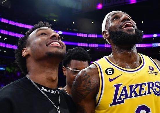 pg电子河南站-湖人55号签不稳？截胡詹姆斯父子76人显黑马姿态